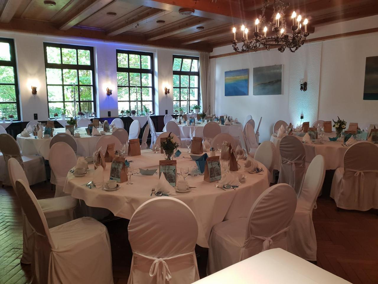 Hotel Und Weingut Karlsmuehle Mertesdorf Kültér fotó